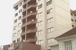 Apartamento com 60m², 3 dormitórios, 1 vaga, no bairro São Pelegrino em Caxias do Sul para Alugar