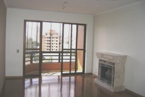 Apartamento com 60m², 3 dormitórios, 1 vaga, no bairro São Pelegrino em Caxias do Sul para Alugar