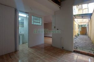 Casa com 50m², 1 dormitório, no bairro Sagrada Família em Caxias do Sul para Alugar