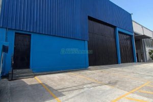 Pavilhão com 744m², no bairro São Ciro em Caxias do Sul para Alugar