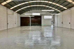 Pavilhão com 744m², no bairro São Ciro em Caxias do Sul para Alugar