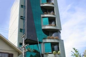 Sala com 101m², 2 vagas, no bairro Centro em Caxias do Sul para Comprar