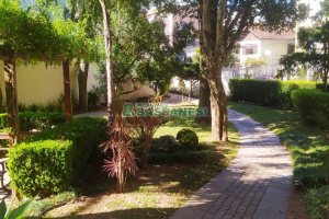 Apto Mobiliado com 110m², 3 dormitórios, 2 vagas, no bairro Pio X em Caxias do Sul para Alugar