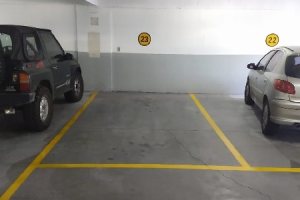 Box com 12m², no bairro Centro em Caxias do Sul para Comprar