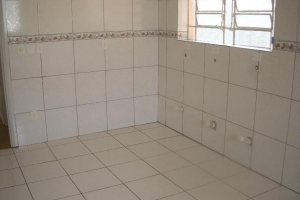 Casa Comercial, 3 dormitórios, 1 vaga, no bairro Centro em Caxias do Sul para Alugar