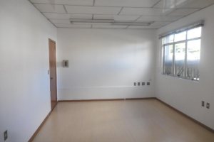 Sala com 30m², no bairro Pio X em Caxias do Sul para Alugar