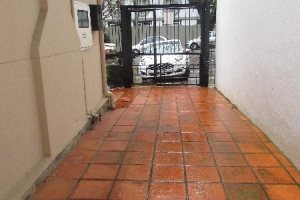 Casa Comercial com 300m², 3 dormitórios, 3 vagas, no bairro Centro em Caxias do Sul para Comprar