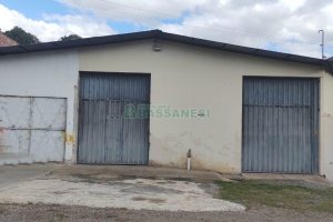 Pavilhão com 400m², no bairro Linha 40 em Caxias do Sul para Alugar