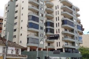 Apartamento com 153m², 3 dormitórios, 2 vagas, no bairro São Leopoldo em Caxias do Sul para Alugar