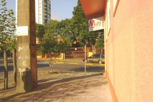 Loja com 140m², no bairro Sagrada Família em Caxias do Sul para Alugar