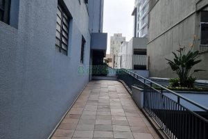 Apartamento com 36m², 1 dormitório, no bairro Lourdes em Caxias do Sul para Comprar