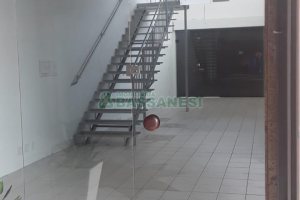 Loja com 157m², 1 vaga, no bairro Pio X em Caxias do Sul para Alugar