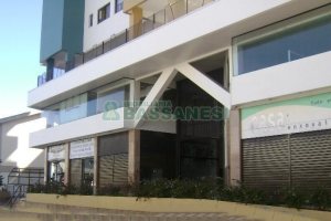 Loja com 65m², 1 vaga, no bairro Pio X em Caxias do Sul para Alugar ou Comprar