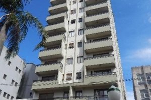 Sala com 30m², no bairro Centro em Caxias do Sul para Alugar