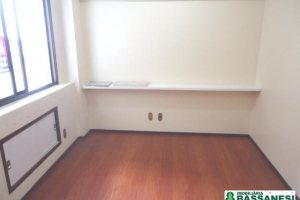 Sala com 30m², no bairro Centro em Caxias do Sul para Alugar