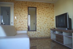 Apto Mobiliado com 97m², 2 dormitórios, 1 vaga, no bairro Panazzolo em Caxias do Sul para Alugar