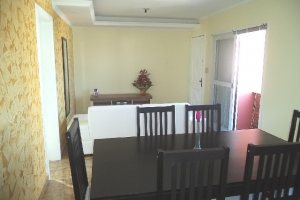 Apto Mobiliado com 97m², 2 dormitórios, 1 vaga, no bairro Panazzolo em Caxias do Sul para Alugar
