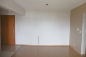 Apartamento com 103m², 2 dormitórios, 1 vaga, no bairro Centro em Caxias do Sul para Alugar