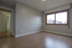 Apartamento com 140m², 3 dormitórios, 1 vaga, no bairro Centro em Caxias do Sul para Alugar