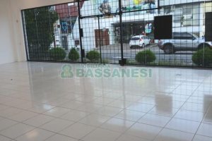 Loja com 380m², no bairro Santa Catarina em Caxias do Sul para Alugar