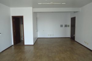 Sala com 40m², no bairro Centro em Caxias do Sul para Alugar