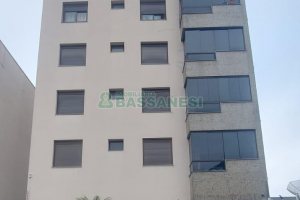 Apartamento com 94m², 3 dormitórios, 2 vagas, no bairro Pio X em Caxias do Sul para Alugar