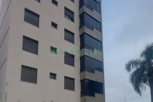 Apartamento com 94m², 3 dormitórios, 2 vagas, no bairro Pio X em Caxias do Sul para Alugar