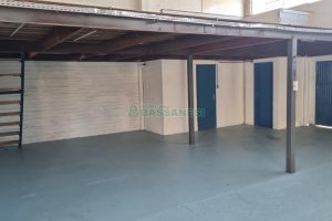 Pavilhão com 550m², no bairro Fatima em Caxias do Sul para Alugar