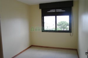 Apartamento com 74m², 2 dormitórios, 1 vaga, no bairro São José em Caxias do Sul para Comprar