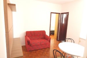 Apto Mobiliado com 35m², 1 dormitório, no bairro Centro em Caxias do Sul para Alugar