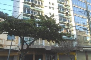 Sala com 90m², no bairro Centro em Caxias do Sul para Alugar