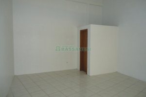 Loja com 30m², no bairro Centro em Caxias do Sul para Alugar