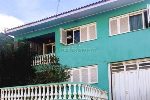 Casa Mobiliada com 600m², 11 dormitórios, 6 vagas, no bairro Salgado Filho em Caxias do Sul para Alugar