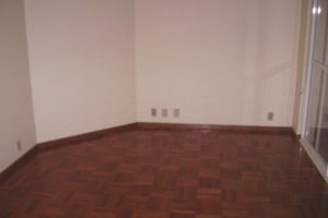 Apartamento com 82m², 2 dormitórios, 1 vaga, no bairro São Pelegrino em Caxias do Sul para Comprar