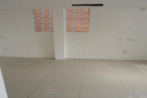 Loja com 320m², no bairro São Pelegrino em Caxias do Sul para Alugar