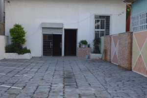 Loja com 320m², no bairro São Pelegrino em Caxias do Sul para Alugar