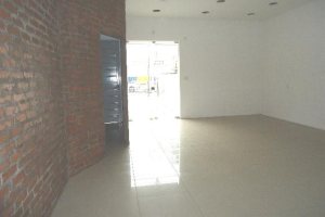 Loja com 320m², no bairro São Pelegrino em Caxias do Sul para Alugar