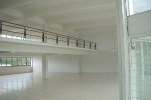 Loja com 1200m², no bairro Cinqüentenário em Caxias do Sul para Alugar