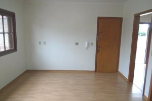 Apartamento com 130m², 3 dormitórios, 1 vaga, no bairro Madureira em Caxias do Sul para Alugar