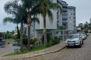 Apartamento com 83m², 2 dormitórios, 1 vaga, no bairro Cristo Redentor em Caxias do Sul para Comprar