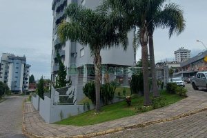 Apartamento com 83m², 2 dormitórios, 1 vaga, no bairro Cristo Redentor em Caxias do Sul para Comprar