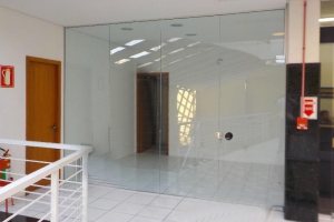 Loja com 21m², no bairro Centro em Caxias do Sul para Alugar