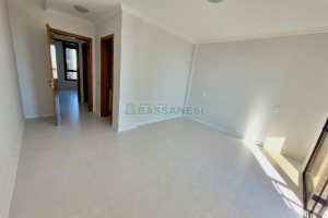 Apartamento com 190m², 3 dormitórios, 2 vagas, no bairro Rio Branco em Caxias do Sul para Comprar