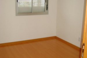 Apartamento com 105m², 3 dormitórios, 2 vagas, no bairro São Pelegrino em Caxias do Sul para Alugar