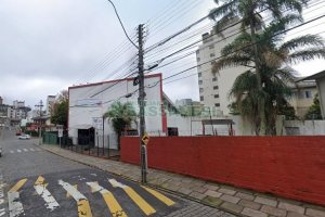 Pavilhão com 798m², no bairro Pio X em Caxias do Sul para Comprar