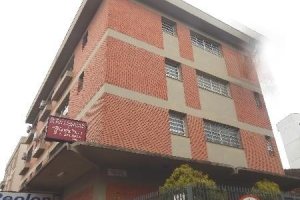 Sala com 40m², no bairro Pio X em Caxias do Sul para Alugar