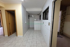 Apartamento com 78m², 2 dormitórios, 1 vaga, no bairro Centro em Caxias do Sul para Alugar