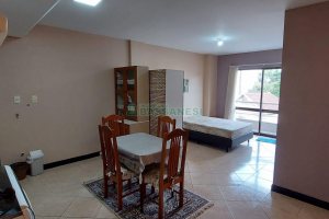 Kitinete com 37m², 1 dormitório, no bairro Centro em Caxias do Sul para Alugar