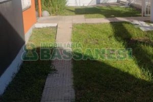Apartamento com 63m², 2 dormitórios, 1 vaga, no bairro Madureira em Caxias do Sul para Comprar