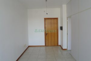Sala com 42m², no bairro Centro em Caxias do Sul para Comprar